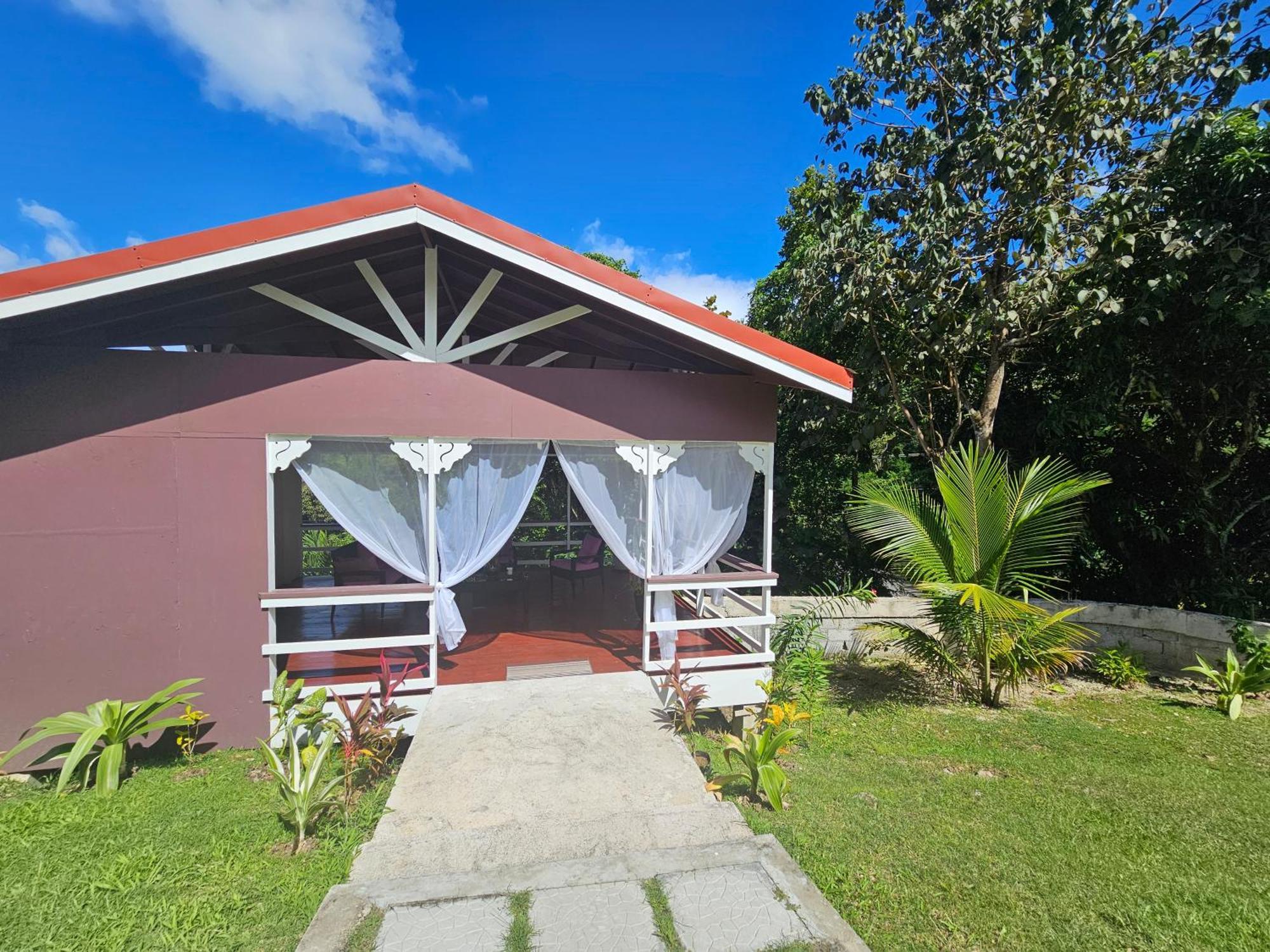 Royal Escape - 2 Apartment Anse La Raye Luaran gambar