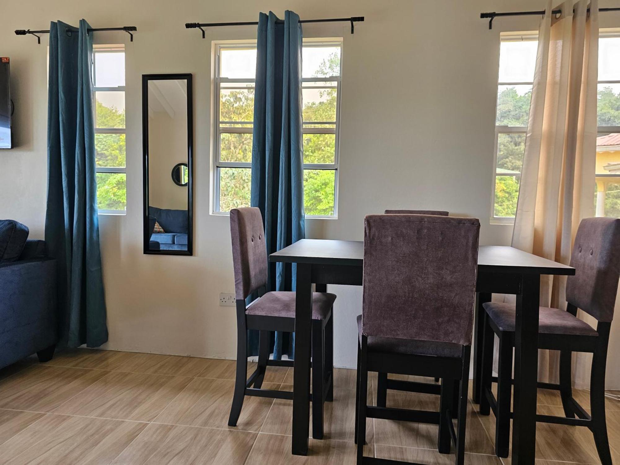 Royal Escape - 2 Apartment Anse La Raye Bilik gambar