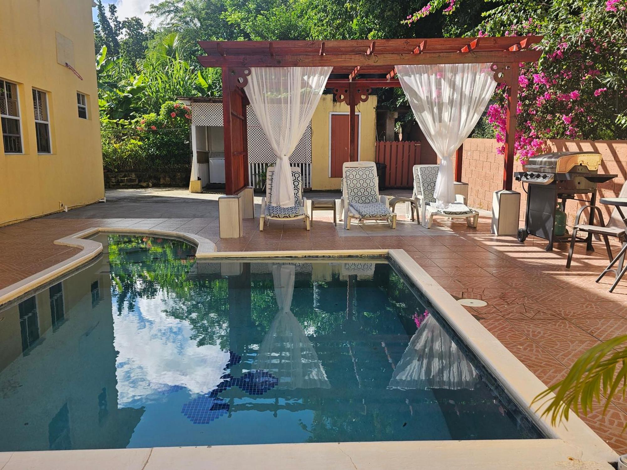 Royal Escape - 2 Apartment Anse La Raye Luaran gambar